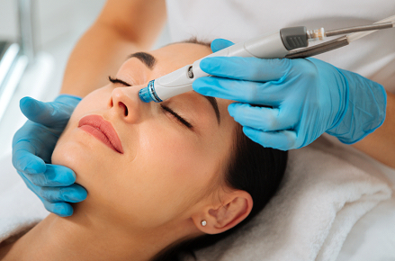 HydraFacial 